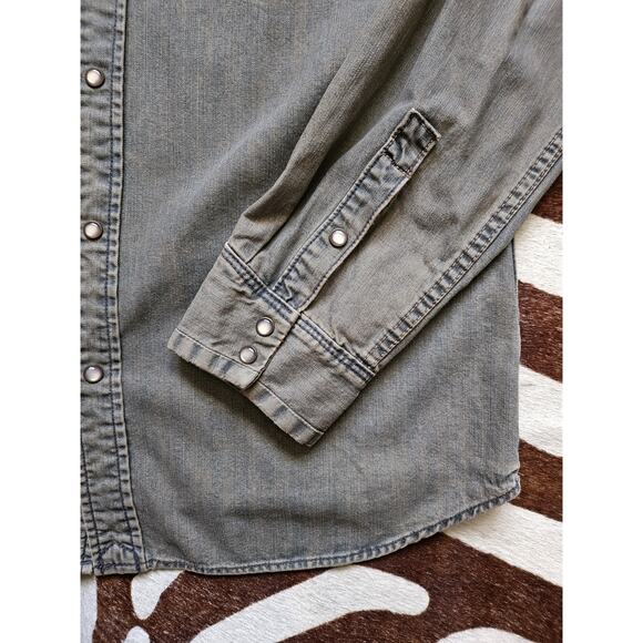 Christian Audigier Pearl Button Americana Denim Shacket Shirt Size L - Picture 5 of 5